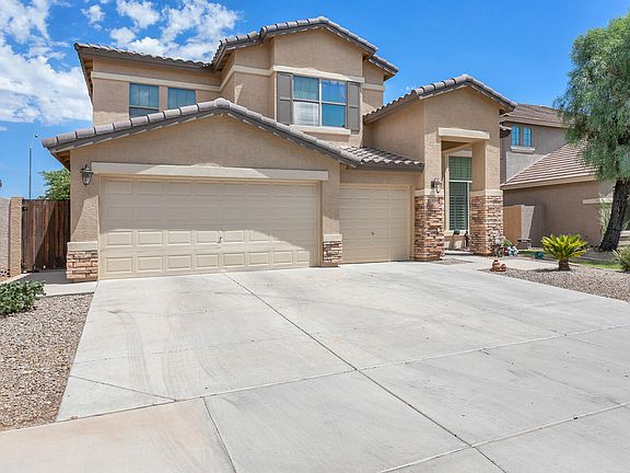 3rd image of 13554 W Caribbean Ln