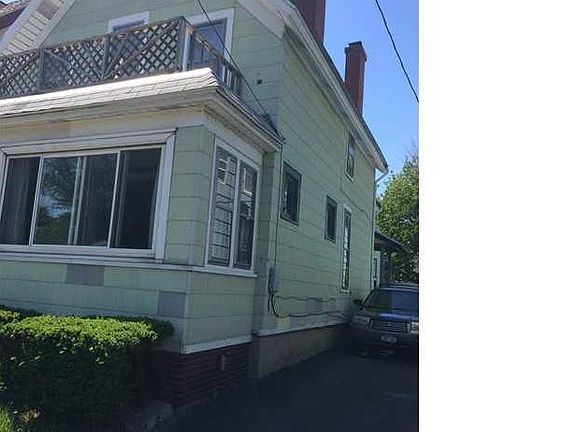 2nd image of 144 Hampshire St