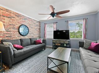 4735 Government St APT 208, Baton Rouge, LA 70806