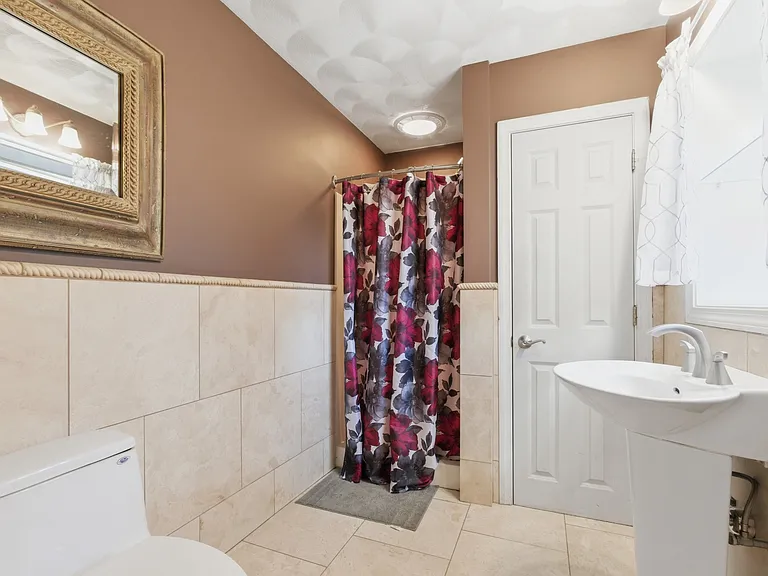 1799 Old Louisquisset Pike — Photo 17