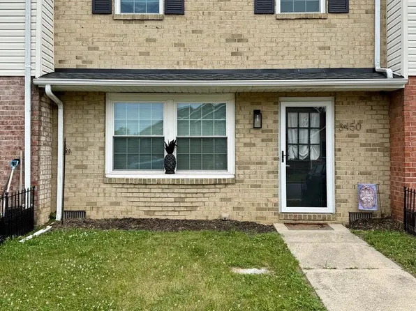 3450 Gregway Dr, Chambersburg, PA 17202