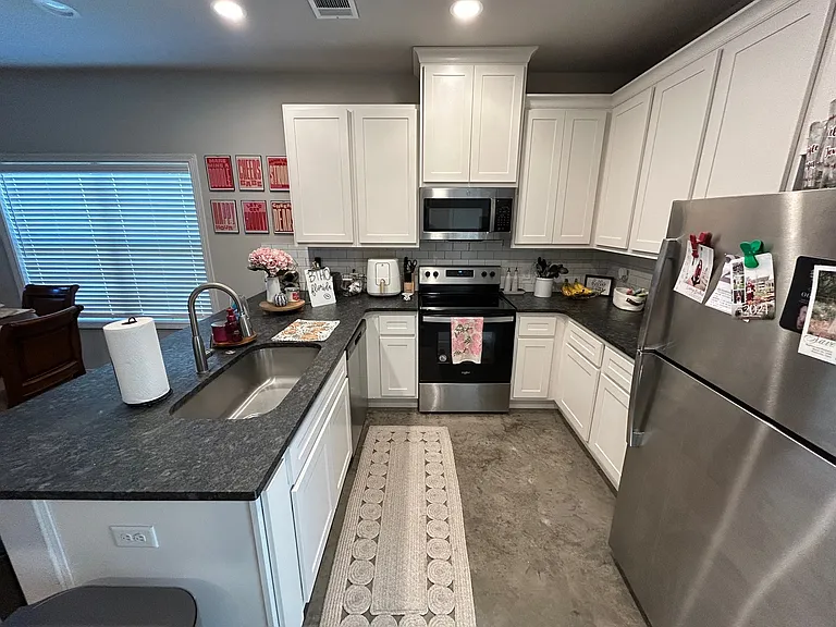 3102 Green St — Photo 10