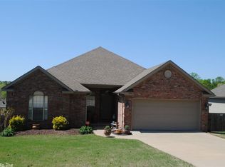 5807 Heritage Heights Dr, Benton, AR 72019