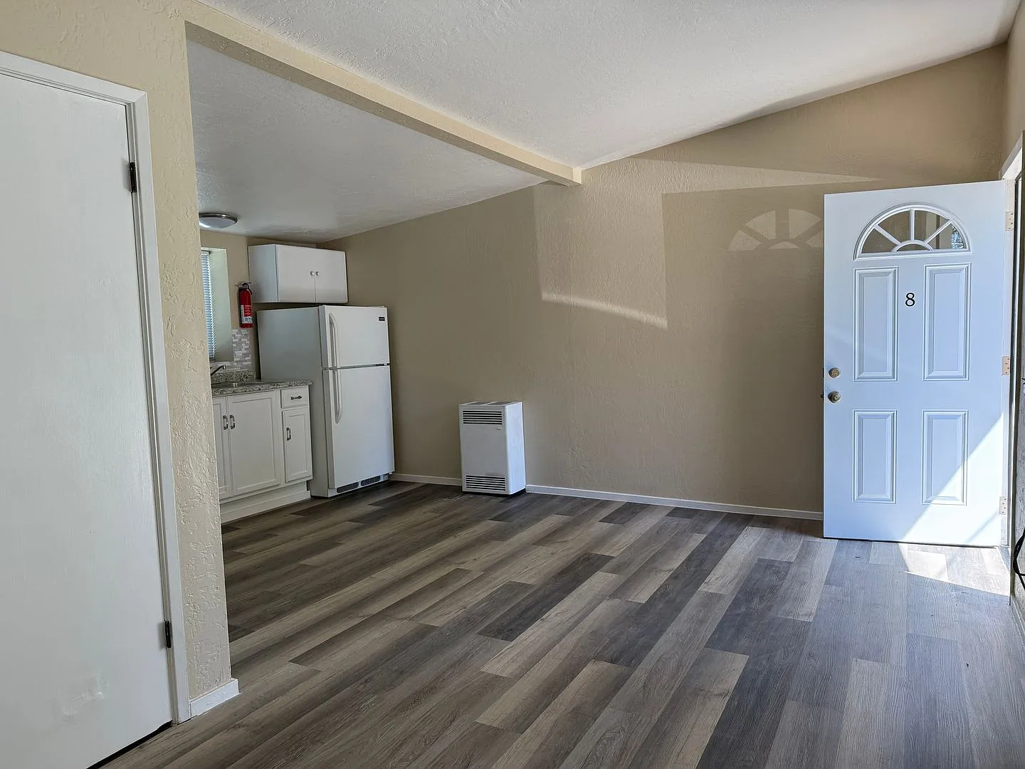 4941 East Walnut — Photo 2
