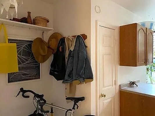 Rented by Apple Exclusive Realty Inc | media 19