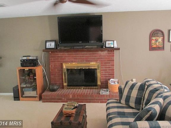 5th image of 14839 Honor Ct