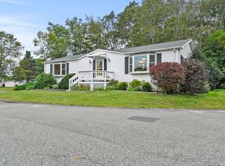 4 Horn Beam St, Rockland, MA 02370