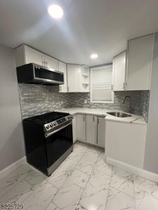 550 E Milton Ave, Rahway, NJ, 07065