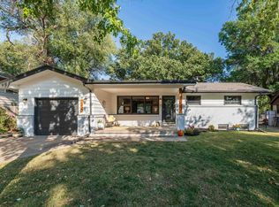 1310 N Lakeview Dr, Derby, KS 67037