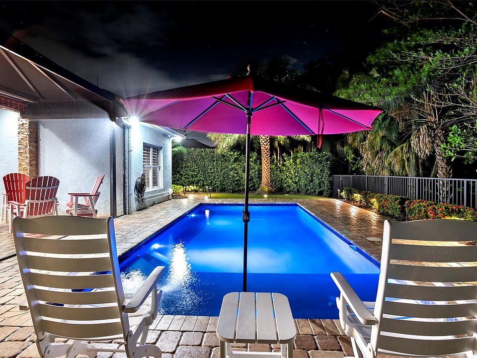 1st image of 105 Princewood Lane