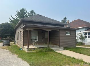 309 W Munising Ave, Munising, MI 49862