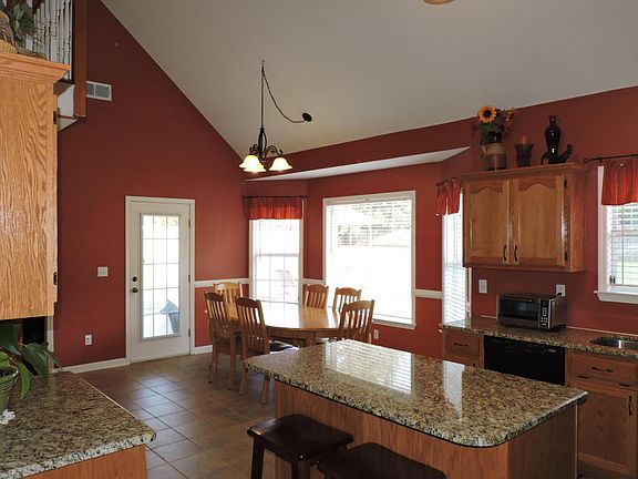 4th image of 10479 Loftin Dr