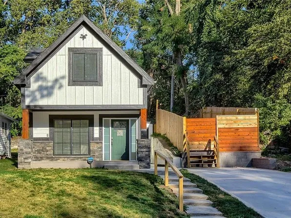 111 S 16th St, Kansas City, KS 66102