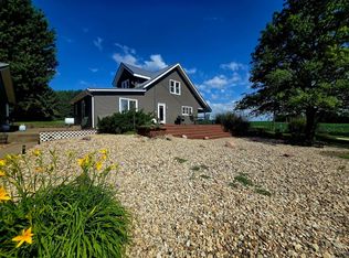 64671 721st Rd, Nemaha, NE 68414