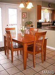 4th image of 305 Woodland Hill Ct