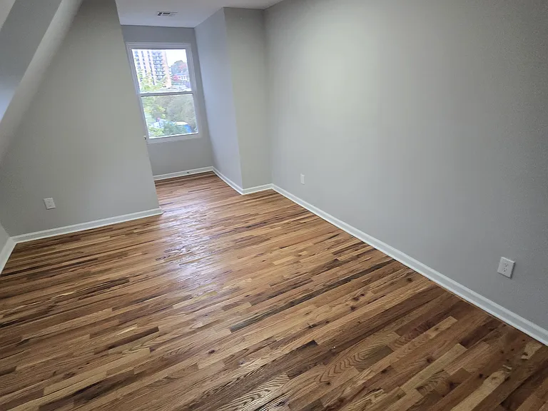 231 N Clinton St #3A — Photo 6