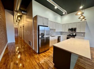 209 W Main St #2B, Ottawa, IL 61350