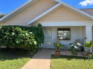 10706 Laquinta Dr, New Port Richey, FL 34654