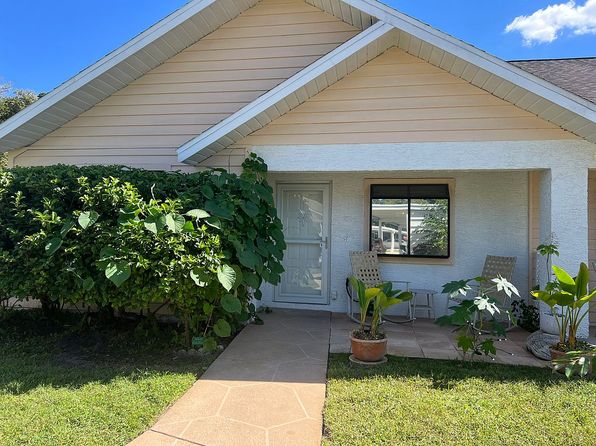 10706 Laquinta Dr