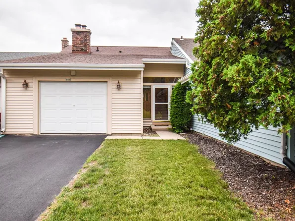 606 Westridge DRIVE, West Bend, WI 53095