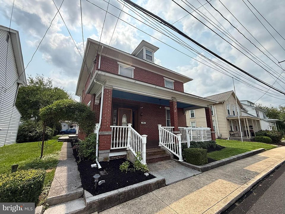 1st image of 40 Hockersville Rd
