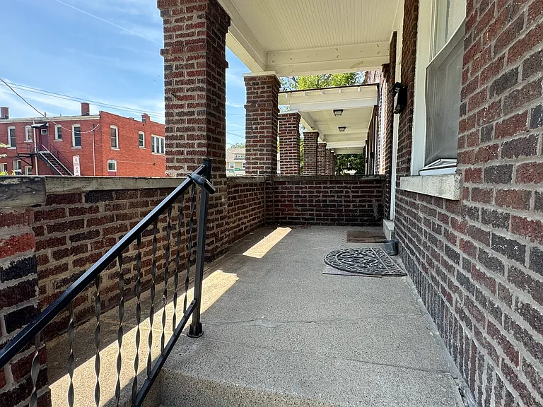 360 E Oakland Ave — Photo 16