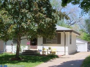 920 Nelson St, Lincoln, NE 68521