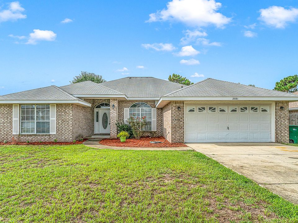 1st image of 2331 Heritage Cir