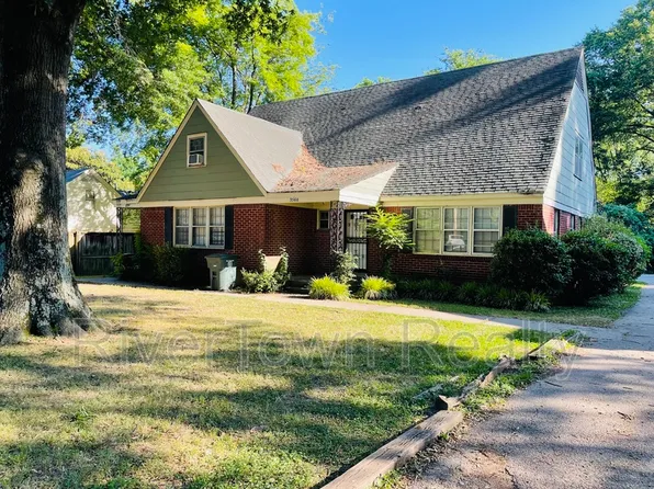 3558 Poplar Ave, Memphis, TN 38111
