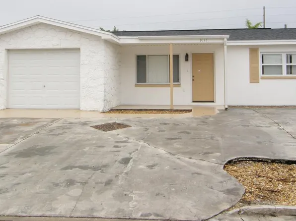 9147 Richwood Ln, Port Richey, FL 34668