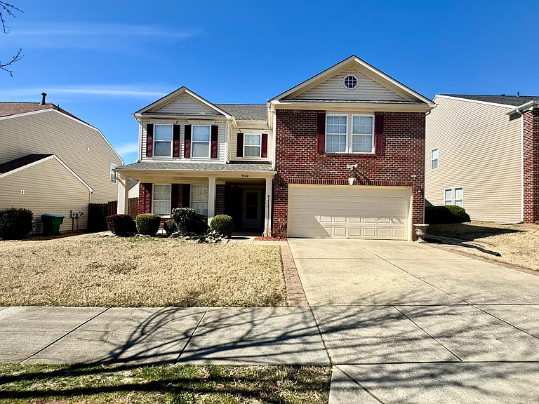 5544 Hammermill Dr — Photo 1