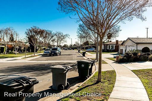 2nd image of 2322 W 171st St