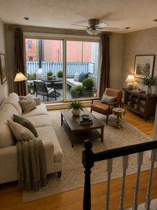 2 Lyndeboro Pl, Boston, MA, 02116