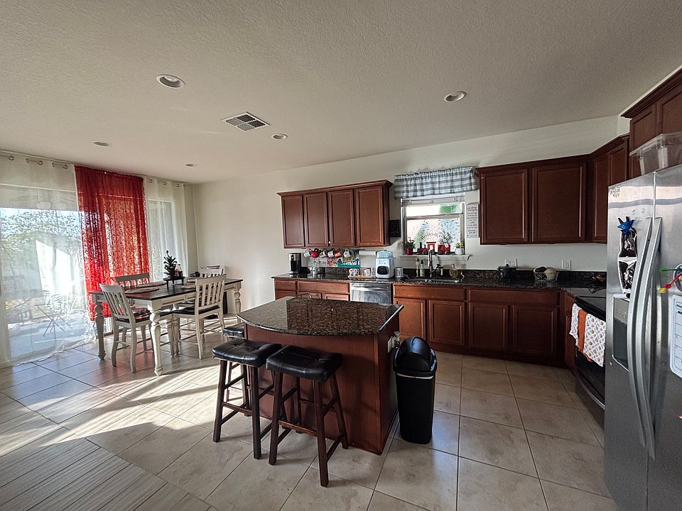 1st image of 687 Petal Mist Ln