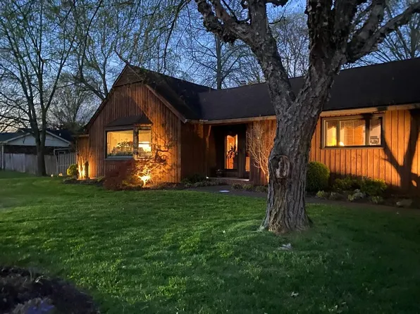 341 Bittersweet Ln, Henderson, KY 42420