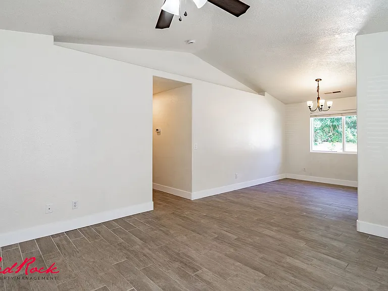 441 E Sunland Dr #6 — Photo 15