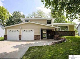 5004 S 124th St, Omaha, NE 68137