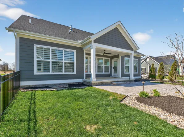 4261 Flamingo Dr, Lewis Center, OH 43035