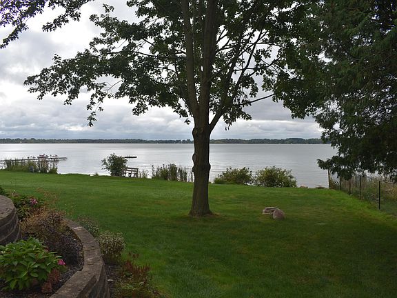 5th image of 7052 W Lake Dr