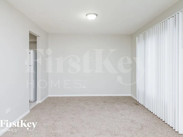 1253 W 187th St — Photo 4