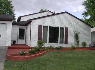 5433 New Meadow Dr, Ypsilanti, MI
