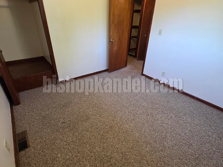1614 Crystal Ave — Photo 11