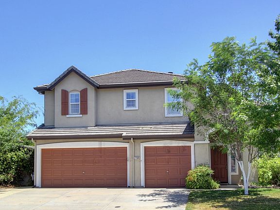2nd image of 7764 Hyde Park Cir