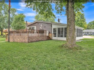 1113 Jerdee Ln, Milford, IA 51351