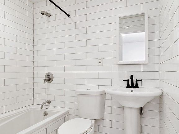 5th image of 624 Greene Ave #1