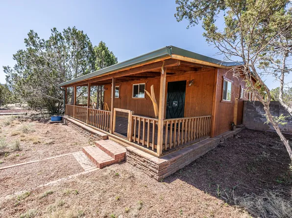 50330 N Pack Rat Rd, Seligman, AZ 86337