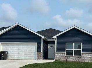 2078 Glastonbury Row, Fort Wayne, IN 46819