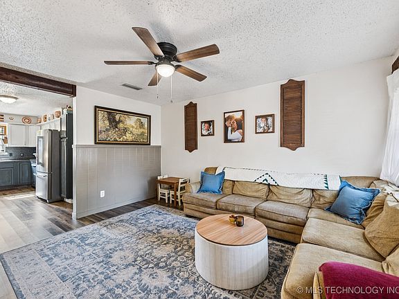 3rd image of 608 S 91st East Ave