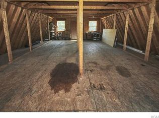 72 Prices Switch Rd, Warwick, NY 10990