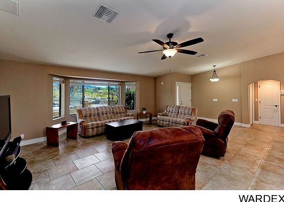 5th image of 797 Turquoise Dr